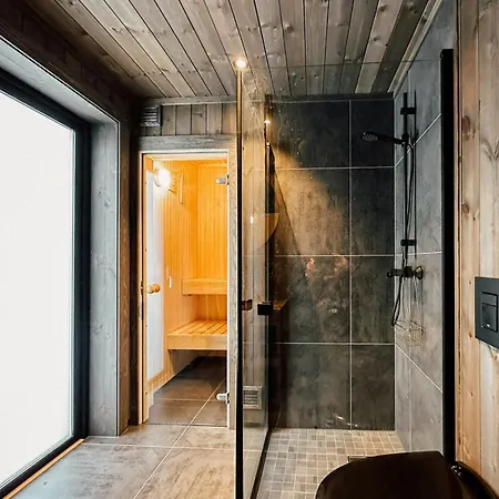 Modern With Mountain View By Syningtoppen Holiday home