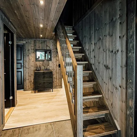 Modern With Mountain View By Syningtoppen Holiday home *