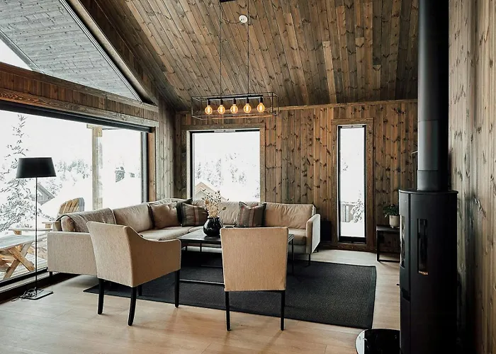 Modern With Mountain View By Syningtoppen *