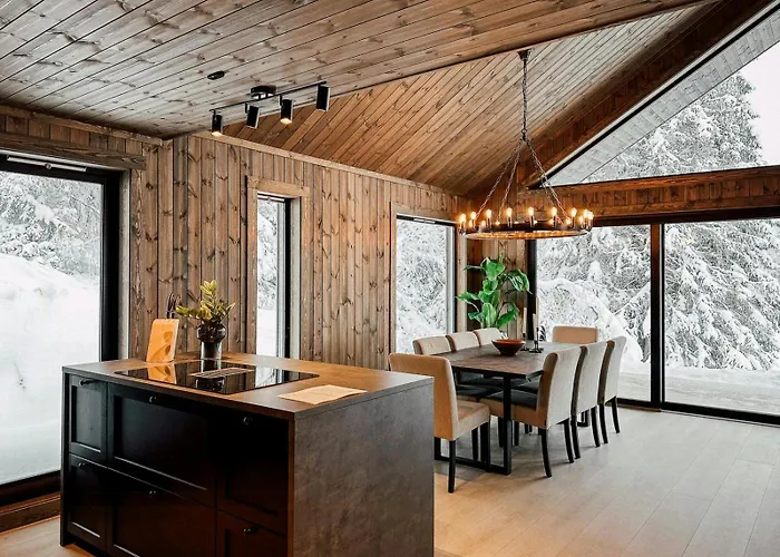 Modern With Mountain View By Syningtoppen *