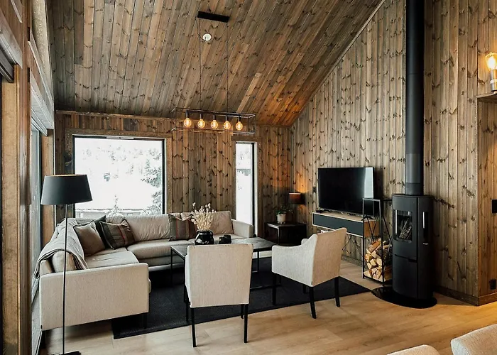 Modern With Mountain View By Syningtoppen *